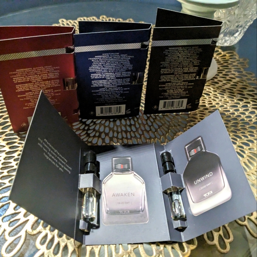 Tumi - Picture 4 of 5